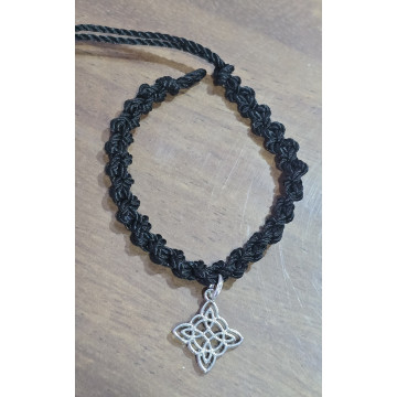 Pulsera de hilo Nudo de Bruja Sencilla