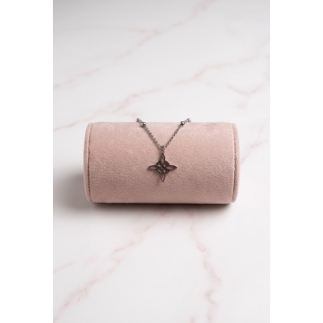 Pulsera nudo de bruja con bolitas