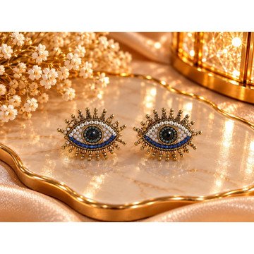 Aretes de ojo
